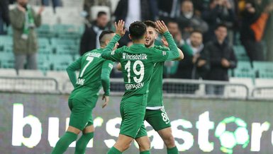 Bursaspor - Ankara Keçiörengücü: 2-0 (MAÇ SONUCU - ÖZET)