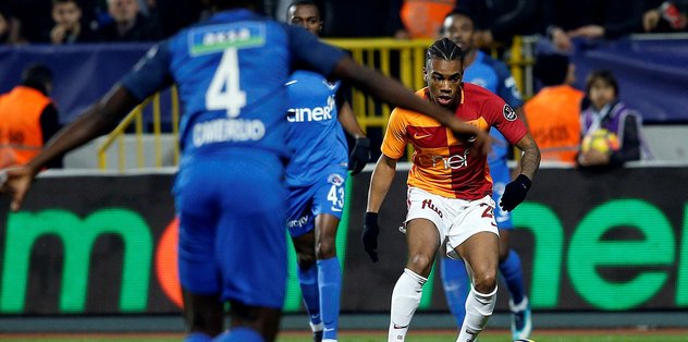 Galatasaray deplasmanda kayıp!