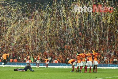 Yeni transfer şampiyonluk kutlamasında böyle ortaya çıktı! Son dakika Galatasaray haberleri...