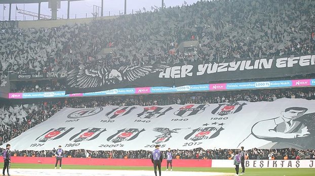 Beşiktaş'a devre arasında taraftar desteği!