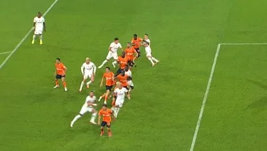 Galatasaray'ın golüne ofsayt engeli!