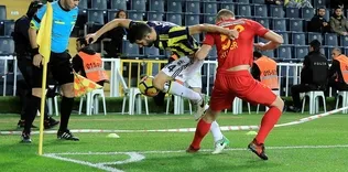 4 oyuncu sınırda