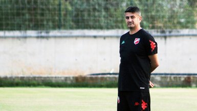 Ligin üzerinde kadro kurduk