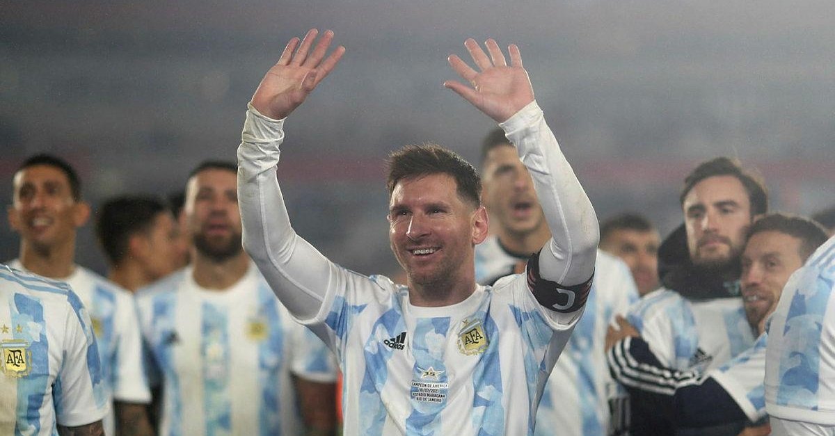 lionel messi pele yi gecti fotomac