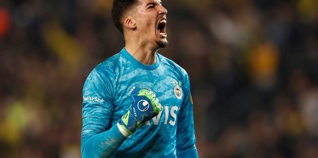 Altay Bayındır'a dev kanca! İngiliz devi listesine aldı