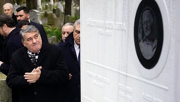 Adalı, Seba’nın kabrini ziyaret etti