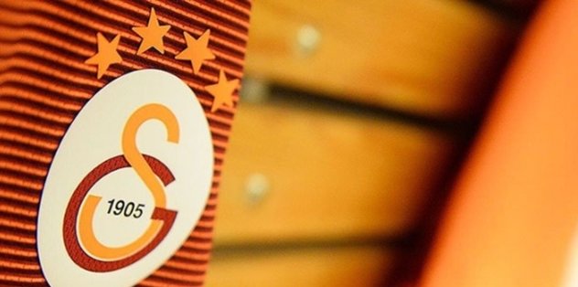 Canlı yayında açıkladı! Galatasaray'ın transfer etmek istediği iki isim...