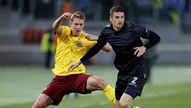 Wesley Hoedt mi gelecek?