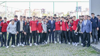 Trabzonspor'da Abdullah Avcı öğrencilerle bir araya geldi