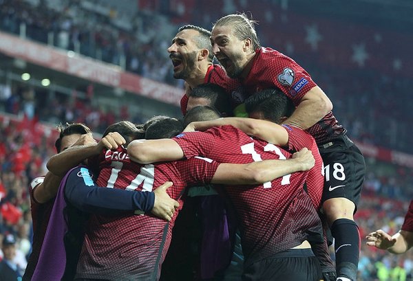Arda dibe vurdu!
