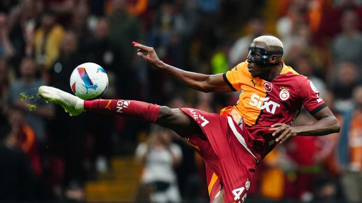 Galatasaray heyeti Osimhen için İtalya'ya uçuyor! İşte transferde son durum Galatasaray heyeti Osimhen için İtalya'ya uçuyor! İşte transferde son durum