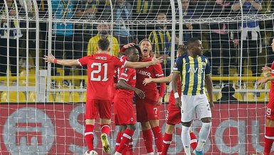 Fenerbahçe Antwerp maçında skandal gol kararı!