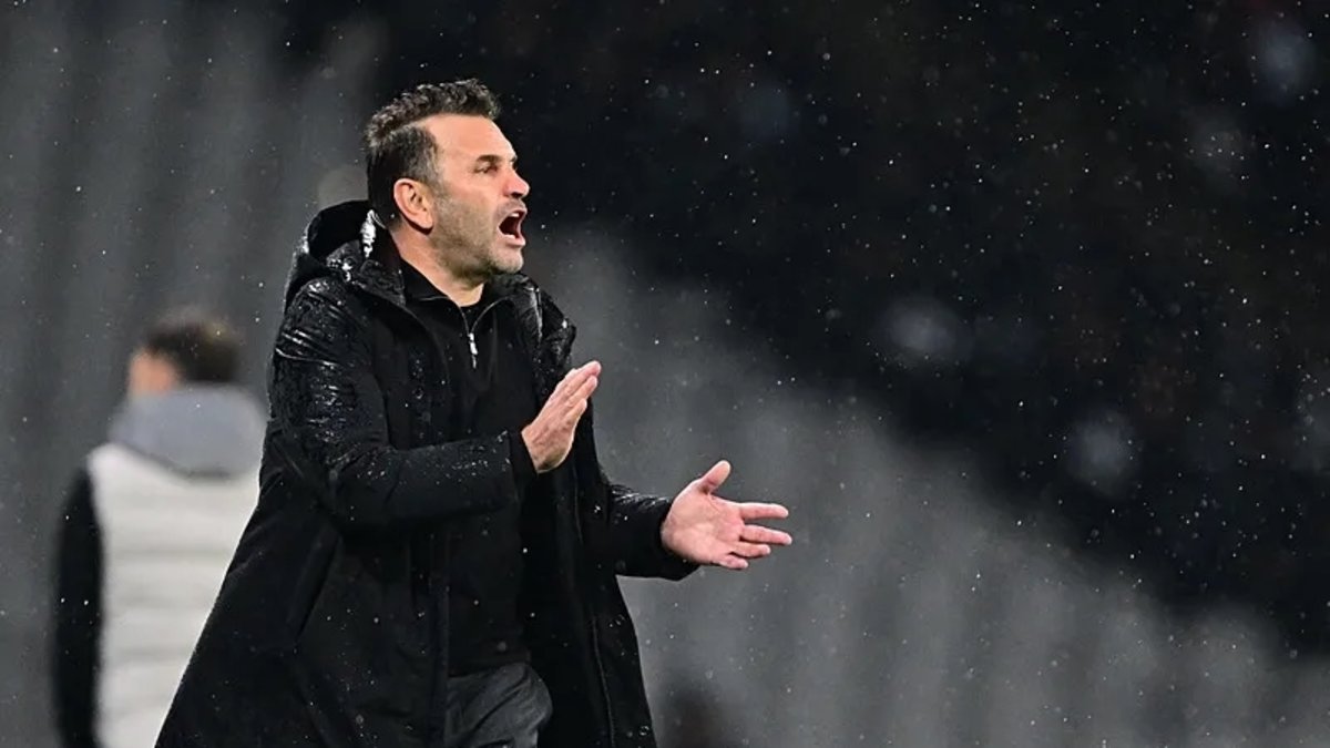 Aslan'dan forvet ve 10 numara atağı!