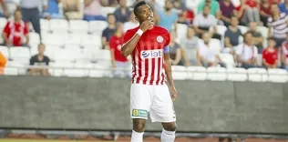 Eto’o: Takım için oynayacağım