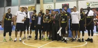 Finalde Real’i eledi