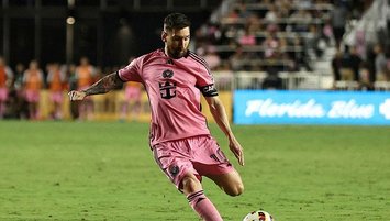 Messi’den hat-trick