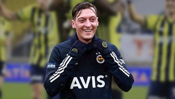 F.Bahçe'de Mesut Özil müjdesi! Maç kadrosunda...