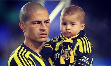 Alex De Souza'nın oğlu Felipe babasının izinden gidiyor!