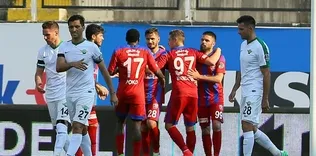 Ermin Zec hat-trick yaptı