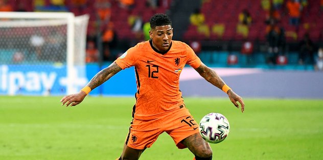 Son Dakika Gs Transfer Haberleri Galatasaray Patrick Van Aanholt U Da Kap A Bildirdi Fotomac