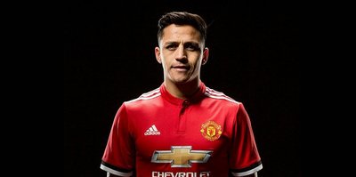 Sanchez becomes England's top earner