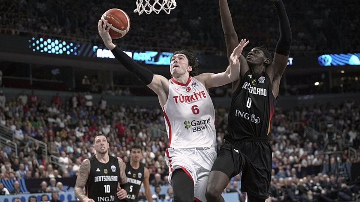 Cedi Osman: Desteğinizi hep hissettik