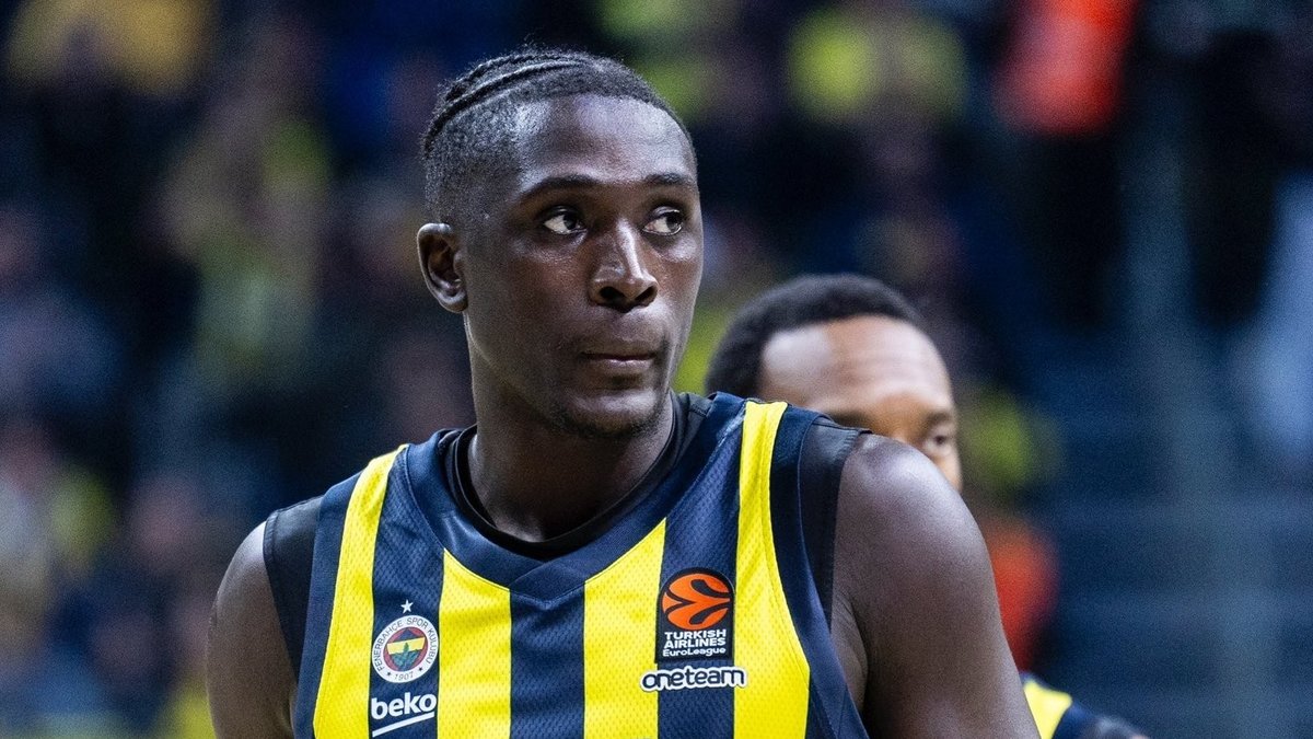 Fenerbahçe Beko’ya Bango şoku!