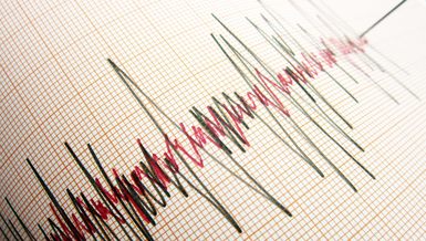 İzmir'de deprem mi oldu? İzmir'de kaç şiddetinde deprem oldu? Hangi iller hisseti? AFAD, Kandilli Rasathanesi son depremler…