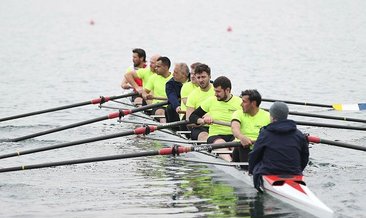Sapanca Gölü'nde kürek şöleni