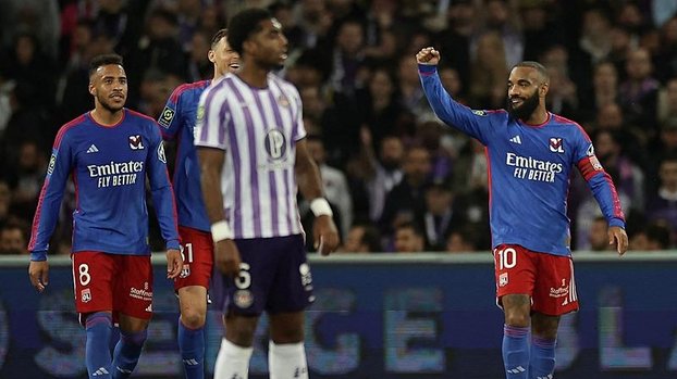 Toulouse 2-3 Lyon (MAÇ SONUCU-ÖZET) | Gol düellosunda kazanan Lyon!