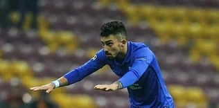 Alex Telles’e büyük ilgi