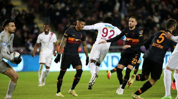 Ömer Üründül'den flaş Galatasaray yorumu! Tam bir felaket