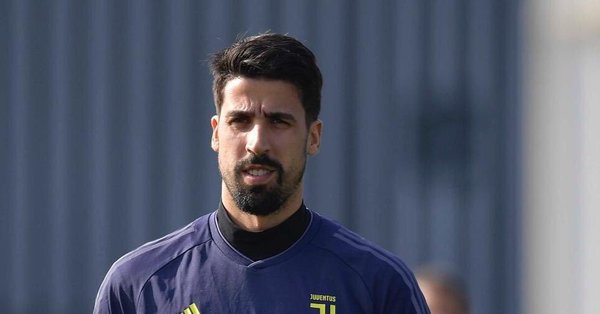 Fenerbahce Den Khedira Ya Flas Istek Son Dakika Fenerbahce Haberleri Fotograflari Fotomac