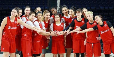 A Milli Kadın Basketbol Takımı Slovenya'ya gitti