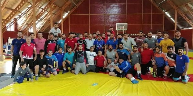 Milli güreşçiler Dünya Şampiyonası için Kazakistan'a gitti