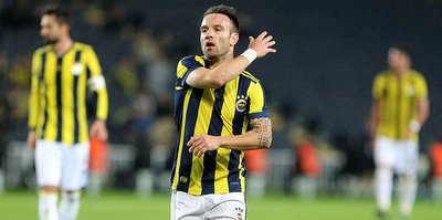 Valbuena sordu, Kocaman yanıtladı: Yedeksin çünkü...