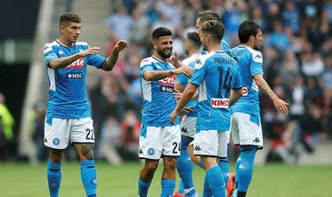 Napoli Liverpool'a fark attı