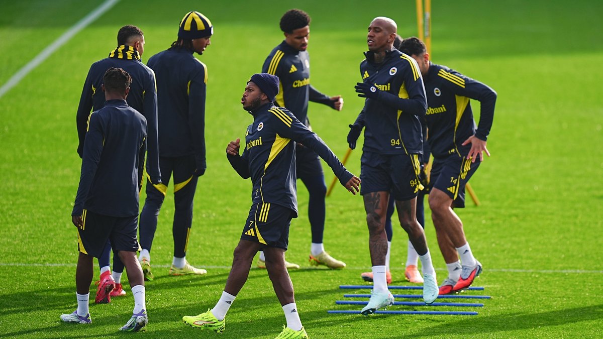 Fenerbahçe'den ayrılık isteğini yönetime iletti! Başkanlık seçiminin ardından...