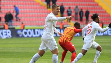 Antalyaspor tura inanıyor