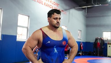 Rıza Kayaalp Ermeni rakibini 78'inci saniyede tuş etti! İşte o anlar