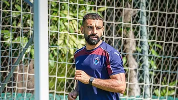 Muhammed Mustafa'ya forma jesti