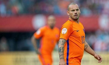 Wesley Sneijder Medipol Başakşehir maçı için İstanbul’a geliyor