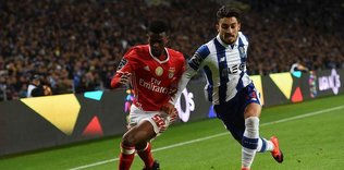 Benfica puanı uzatmada kurtardı