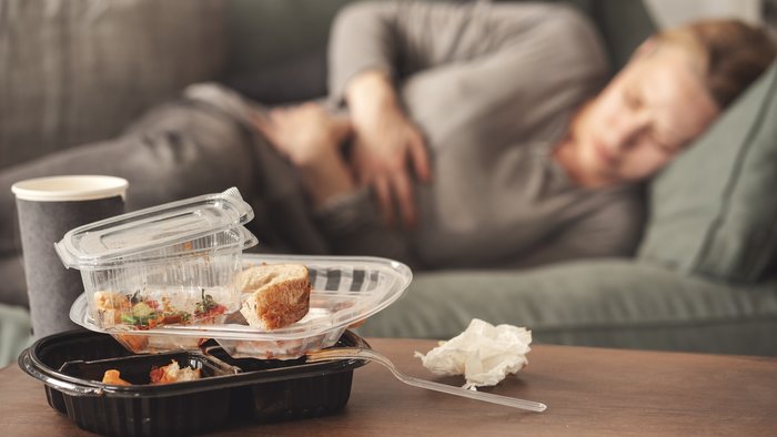 gida-zehirlenmesi-nasil-kac-saatte-anlasilir-hangi-gidalar-zehirler-1763187682176.jpg Gıda zehirlenmesinde ne zaman doktora başvurulmalı?