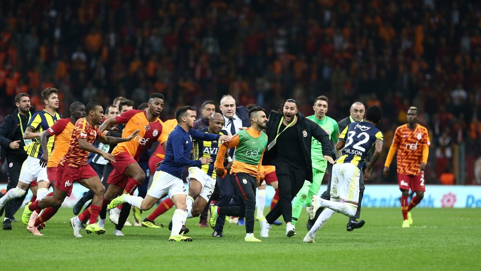 Galatasaray Fenerbahce Derbi Mac Ozeti