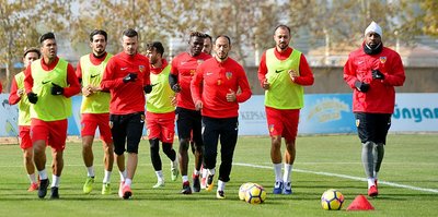 Kayserispor Gençler'e hazırlanıyor