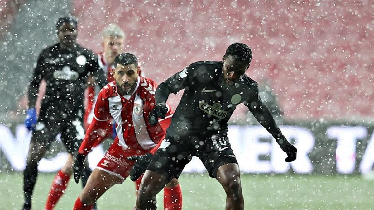 Reeder Samsunspor 2-3 Çaykur Rizespor (MAÇ SONUCU ÖZET) Reeder Samsunspor 2-3 Çaykur Rizespor (MAÇ SONUCU ÖZET)