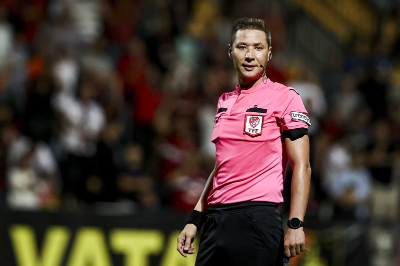 beyoglu-fenerbahce-maci-canli-izle-ne-zaman-saat-kacta-ve-hangi-kanalda-1768393463051.png Beyoğlu Yeni Çarşı Spor-Fenerbahçe maçı hakemi