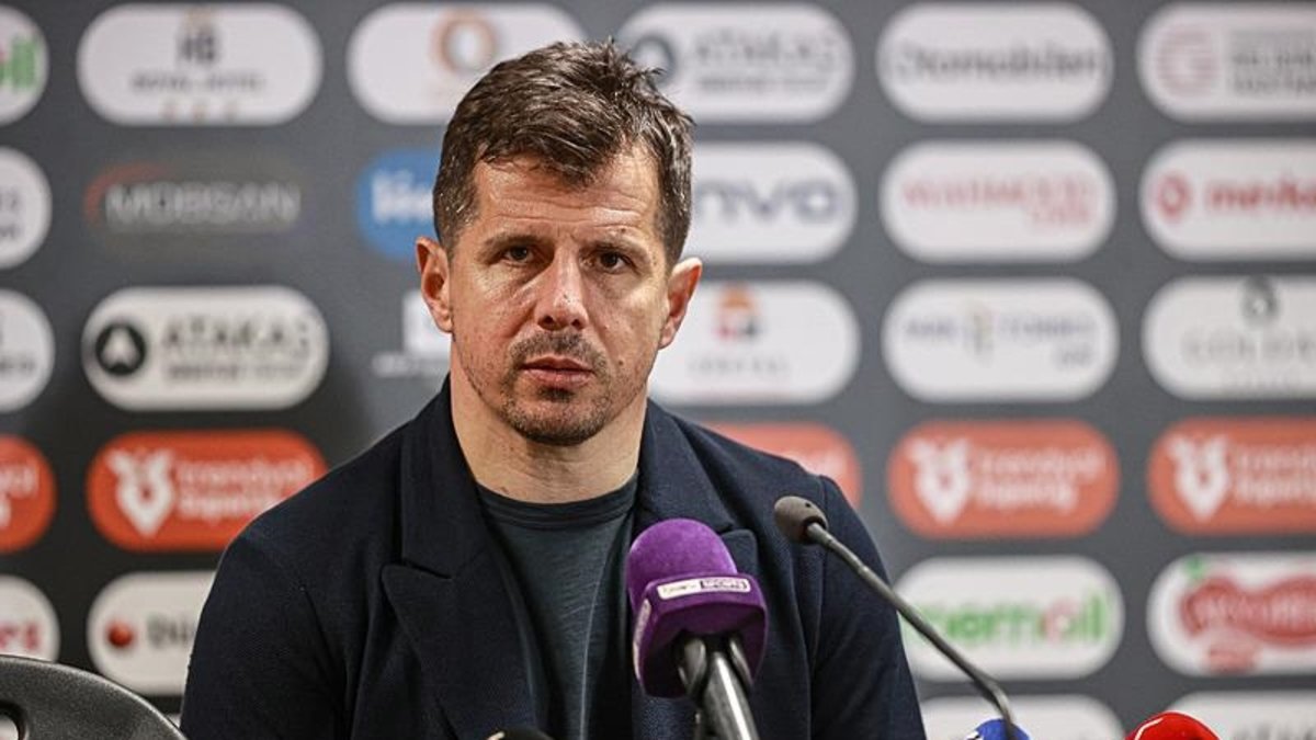 Emre Belözoğlu: Antalyaspor çok daha iyi konumda olmayı hak ediyor Emre Belözoğlu: Antalyaspor çok daha iyi konumda olmayı hak ediyor