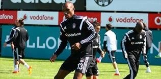 Atiba Hutchinson bavullarını topluyor